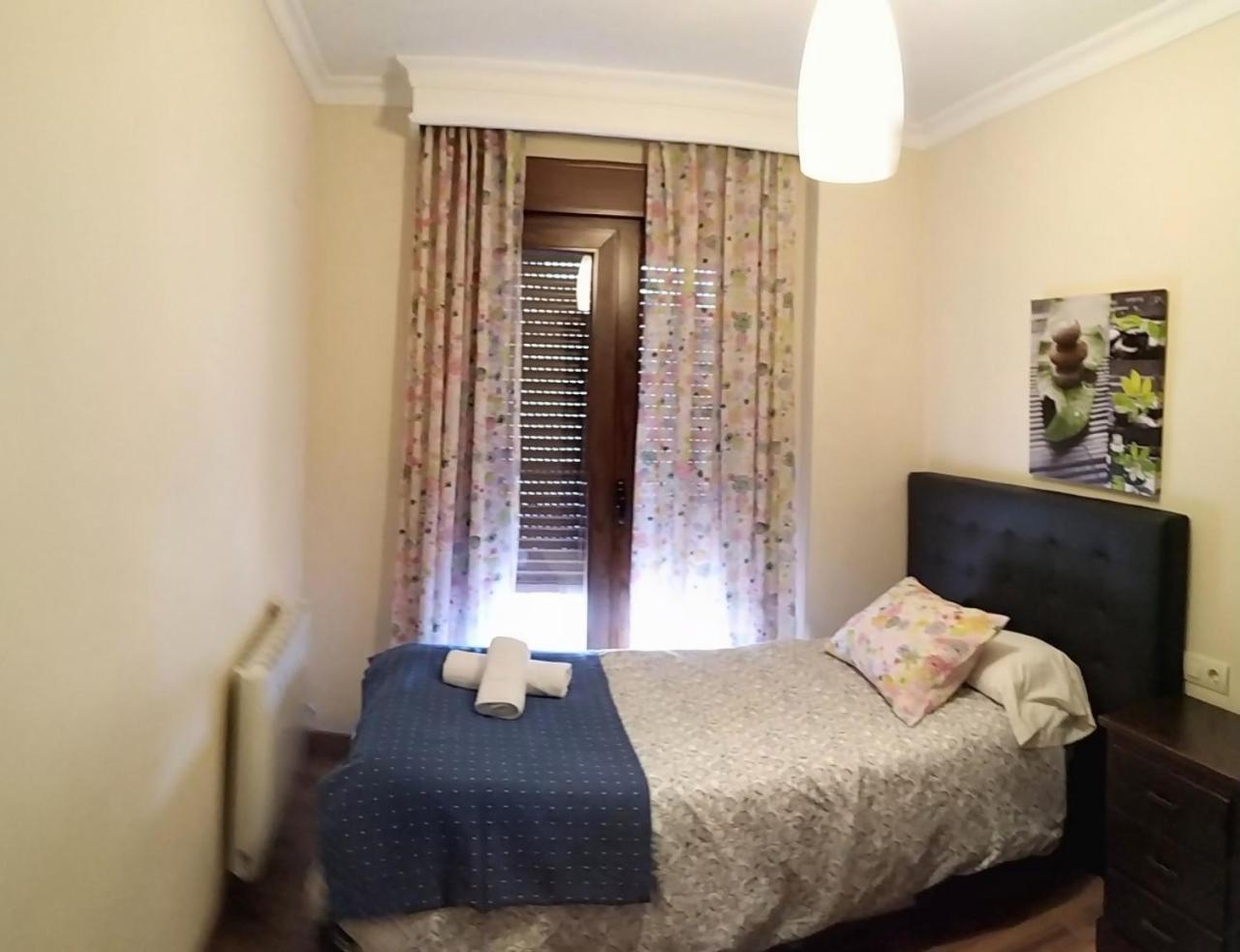 Country house A 15 Minutos Granada Piscina Jacuzzi Barbacoa