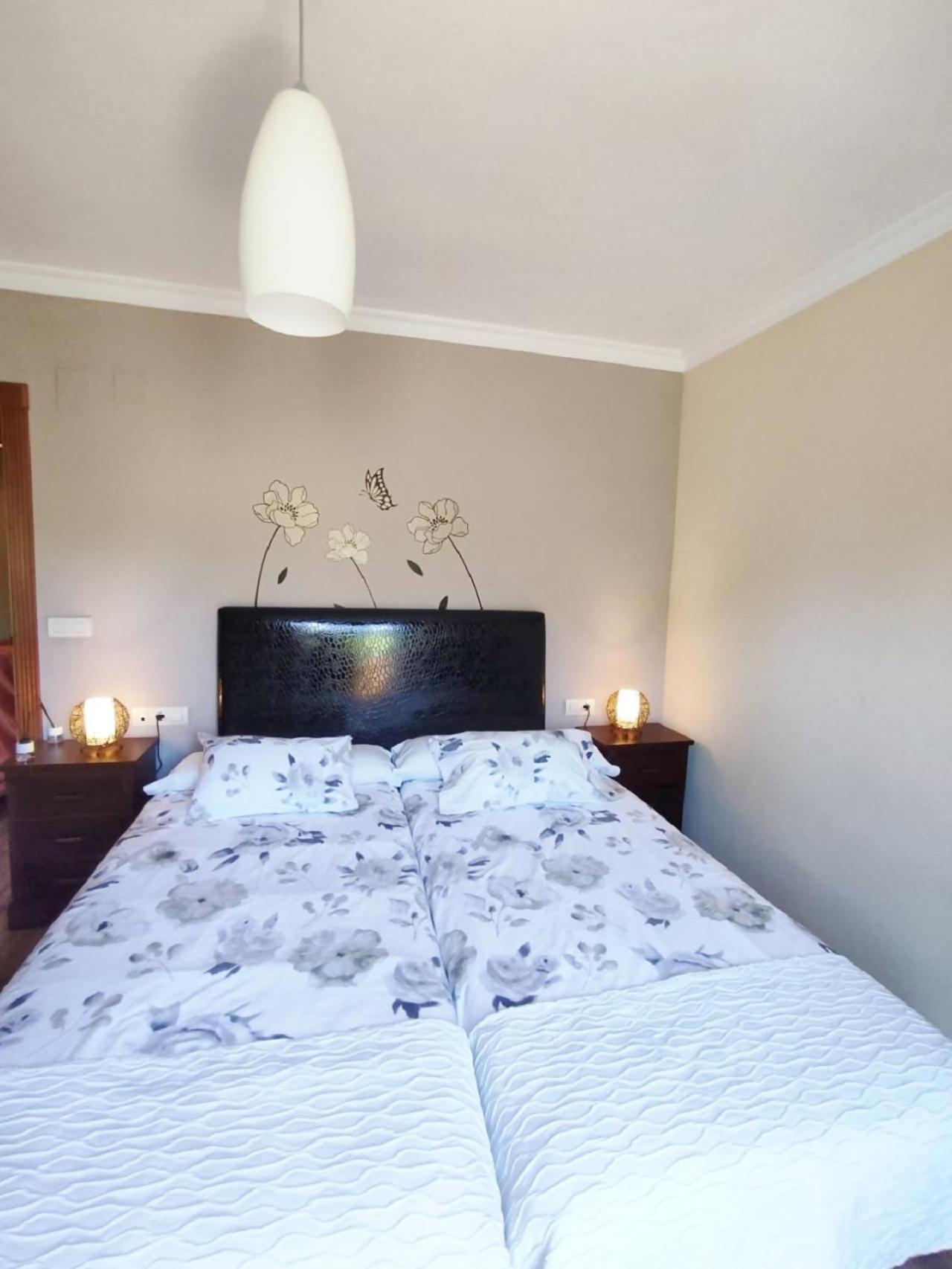 Country house A 15 Minutos Granada Piscina Jacuzzi Barbacoa