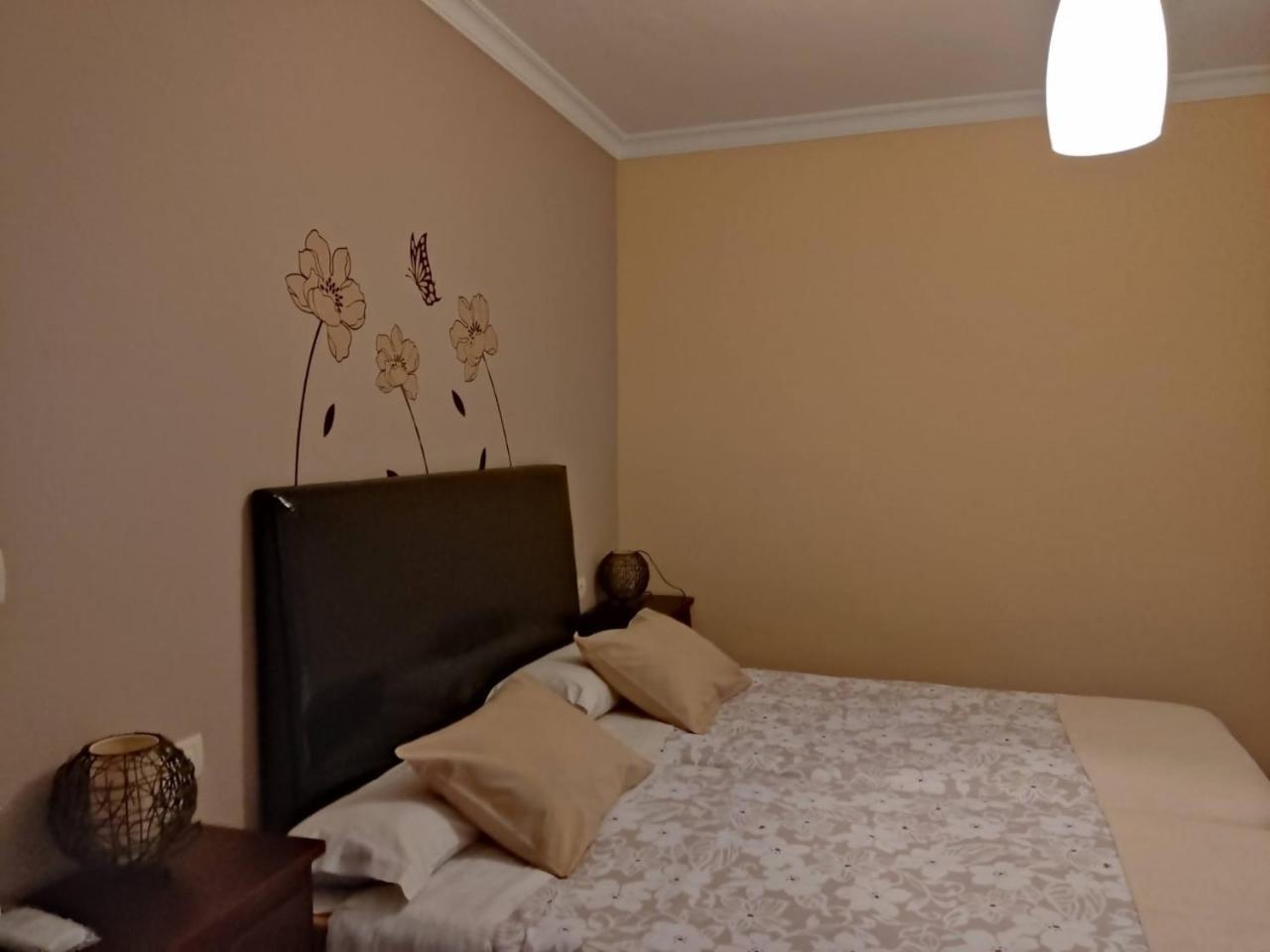 A 15 Minutos Granada Piscina Jacuzzi Barbacoa Country house